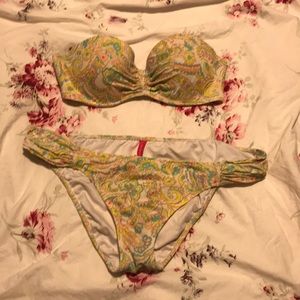 Victoria Secret bikini
